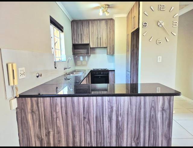 2 BEDROOM APARTMENT FOR SALE IN MONAVONI